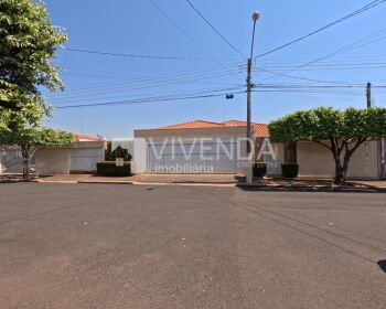 Casa em Guaraville